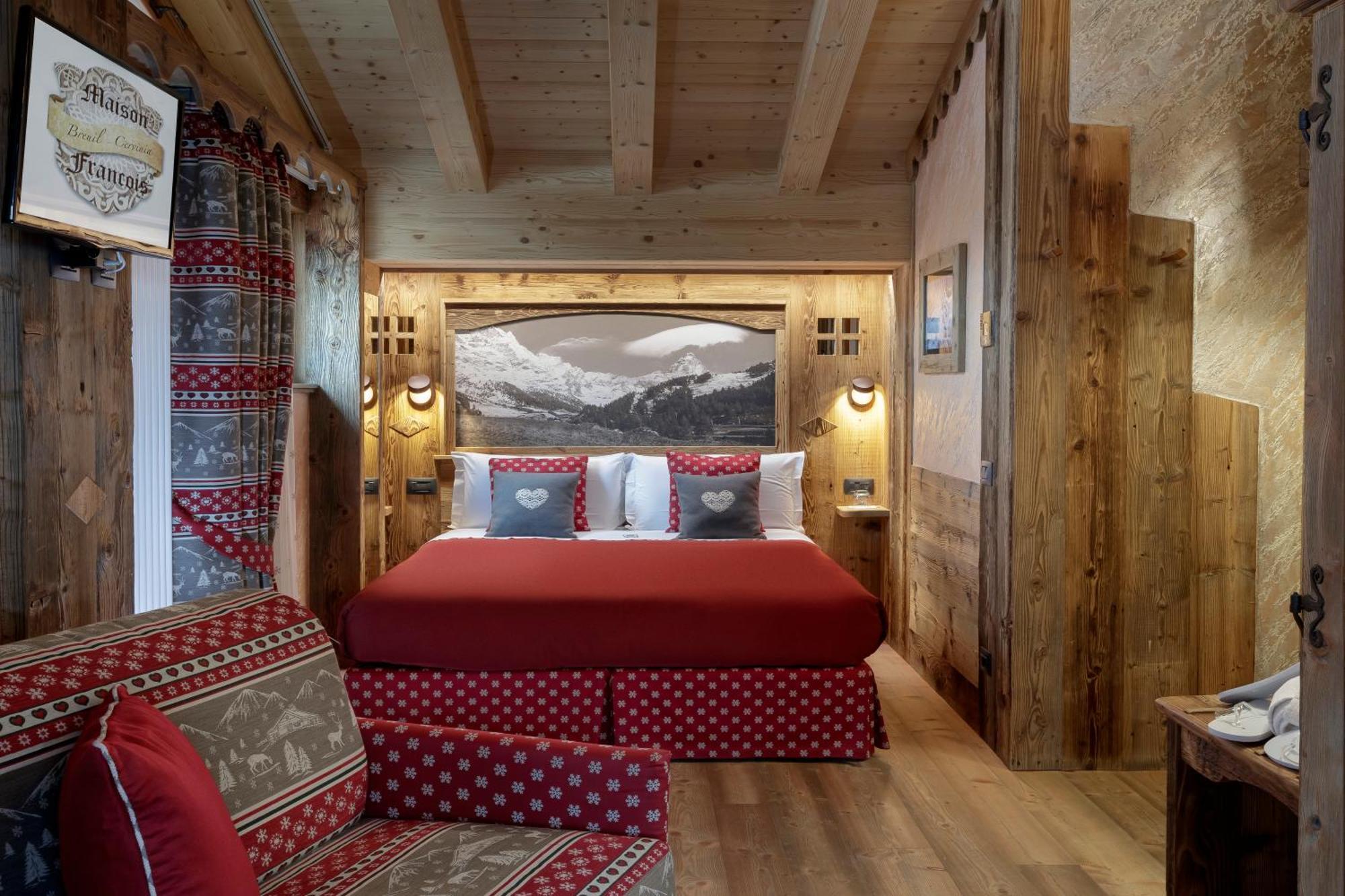 Chalet Matterhorn Francois - Central Ski Chalet With Spa And Breakfast, 100Mt Lift Breuil-Cervinia Exterior foto